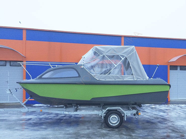Лодка стеклопластиковая Lima L530 HT